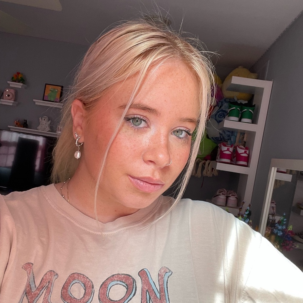 Meet your Posher, Sierra